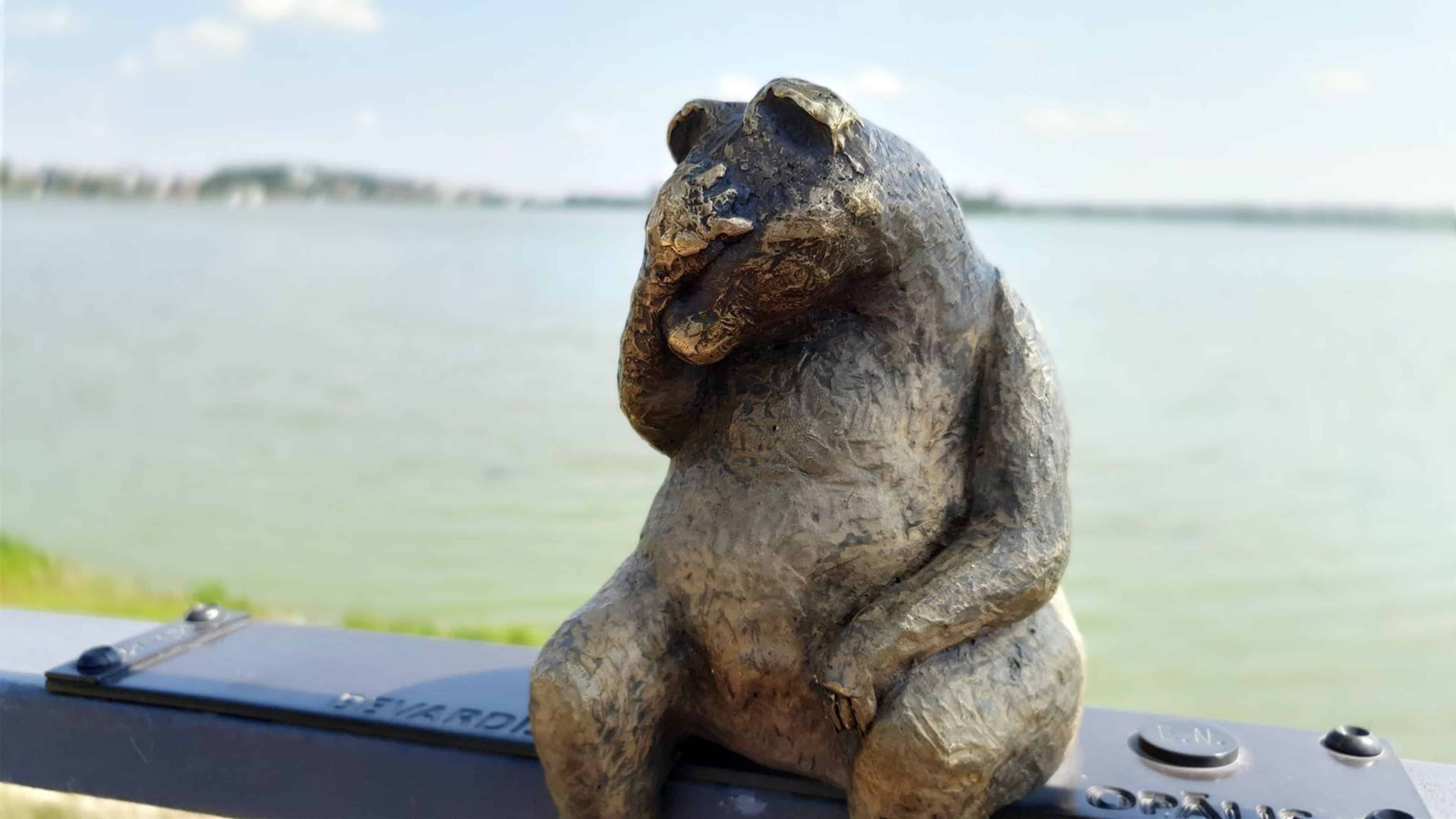 Bear Sculpture in Telsiai