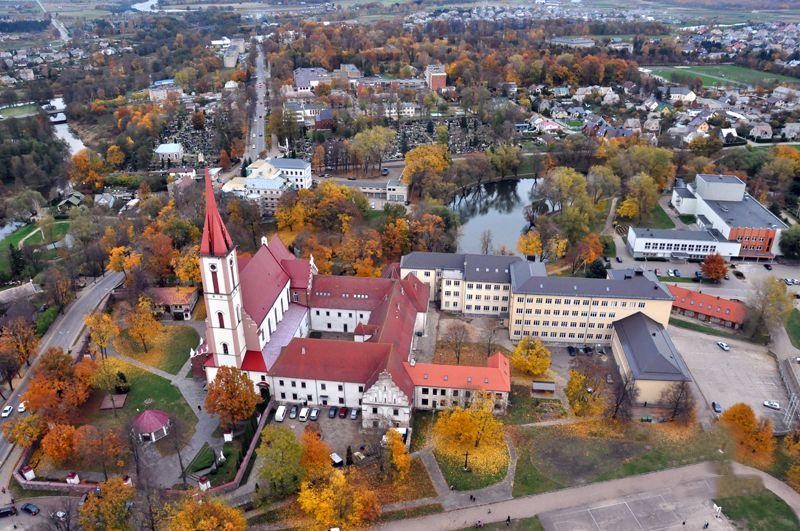 Kretinga Old Town & Local Life