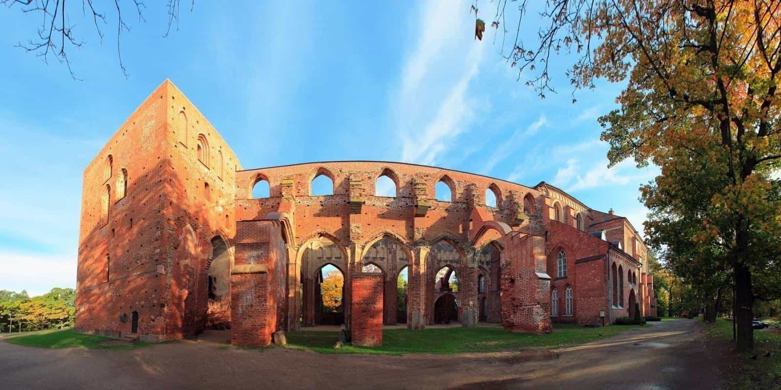 image shows the ruins of the Tartu Cathedral (also known as the Dome Church) situated on Toome Hill in Tartu, Estonia