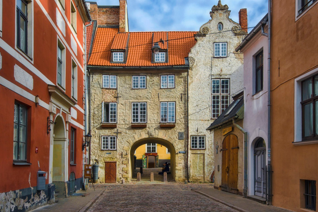 Old Riga gateway