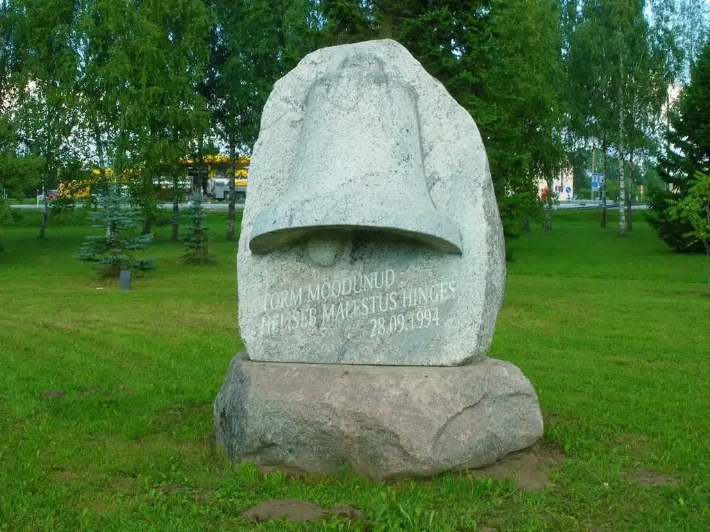 image of a monument in Sõpruse Park